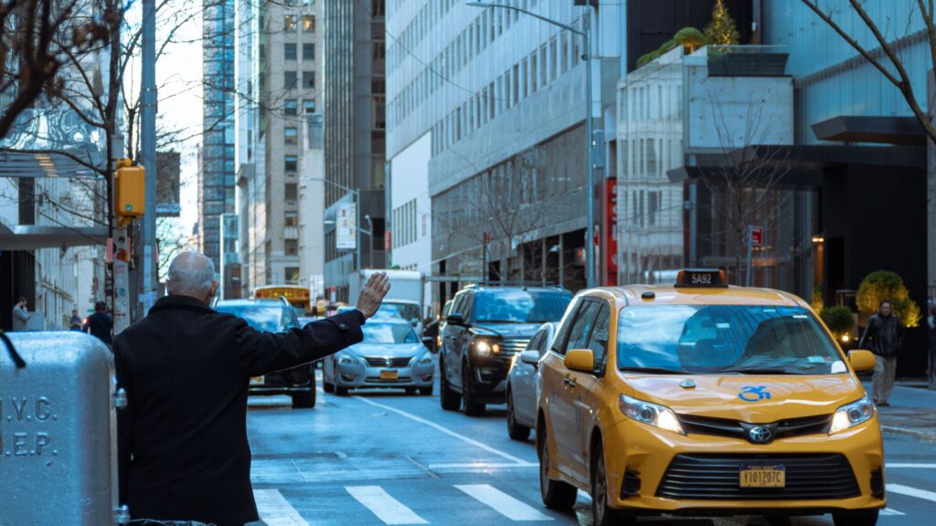 Reliable & Cheap Cab Services in Doncaster | Clickgo Cabs